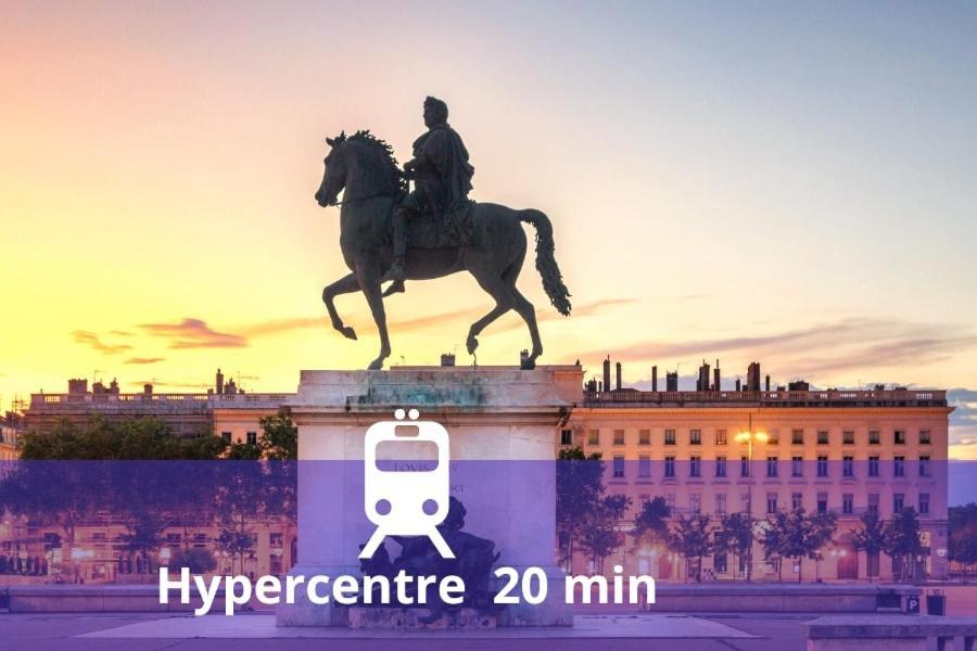 Le Petit Cocon - Parking Prive - Lyon Sud Apartment Vénissieux Екстериор снимка
